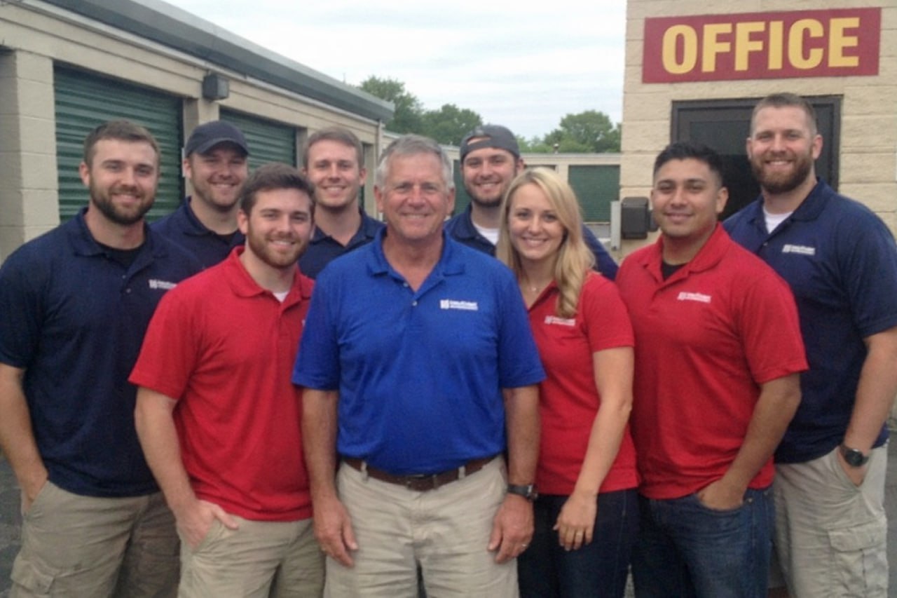 Water damage restoration professionals in Walnut Creek, CA